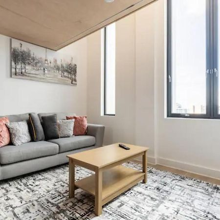Two Bedrooms Exquisite En-Suite Apartment Deansgate Manchester Esterno foto