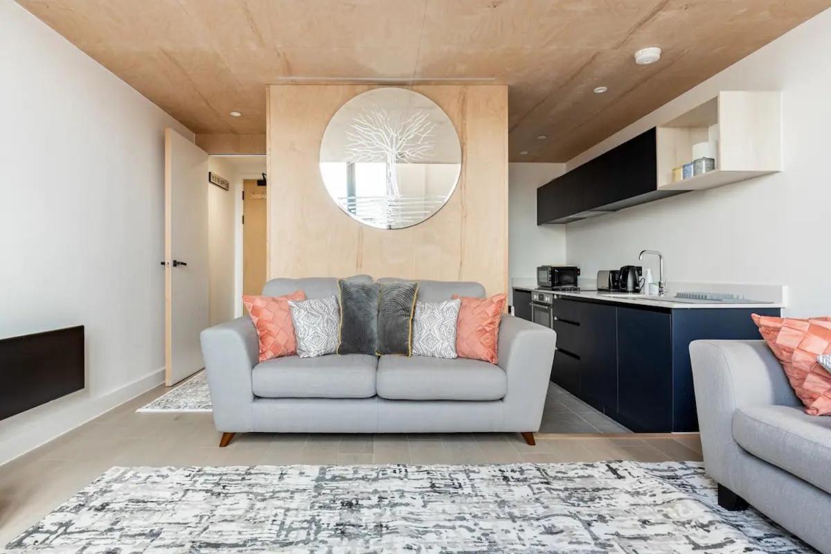 Two Bedrooms Exquisite En-Suite Apartment Deansgate Manchester Esterno foto
