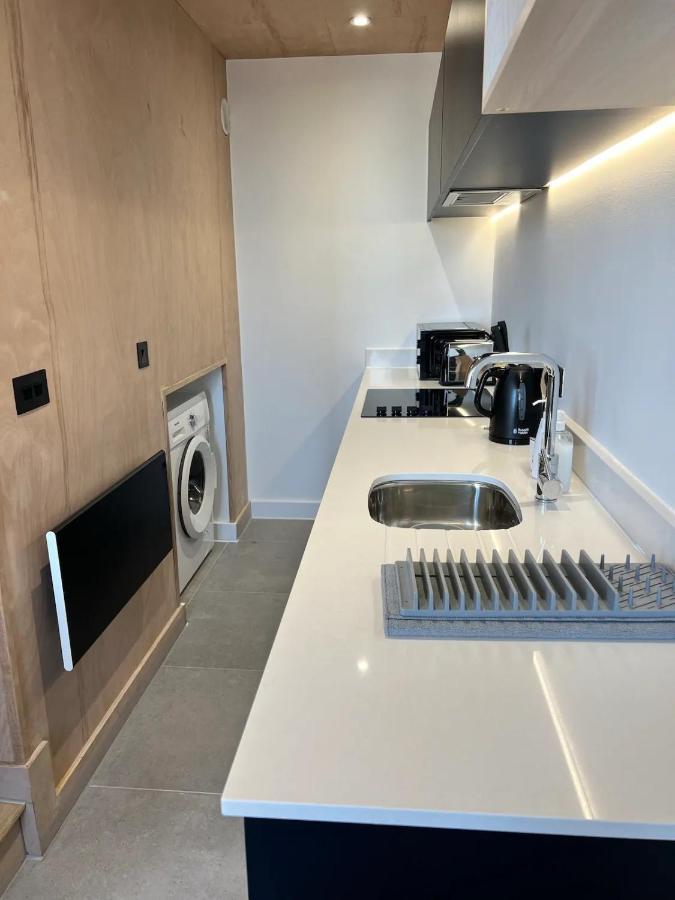 Two Bedrooms Exquisite En-Suite Apartment Deansgate Manchester Esterno foto